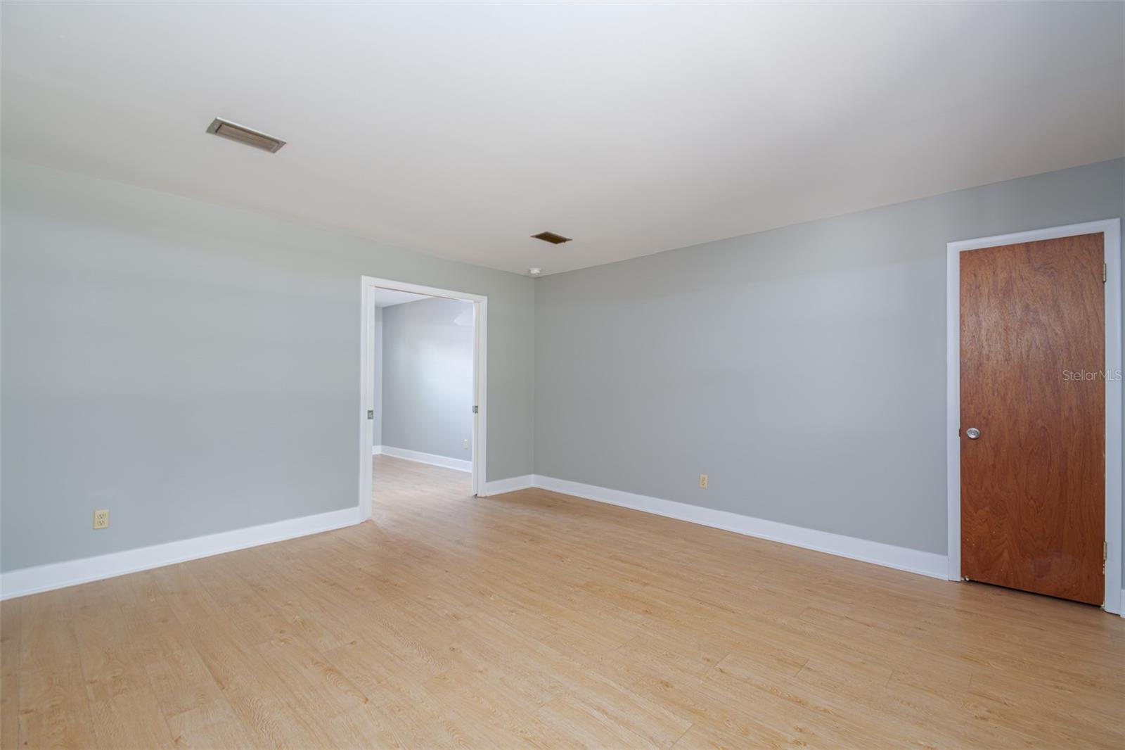 703 NE 6TH PL, GAINESVILLE, FL — photo 23