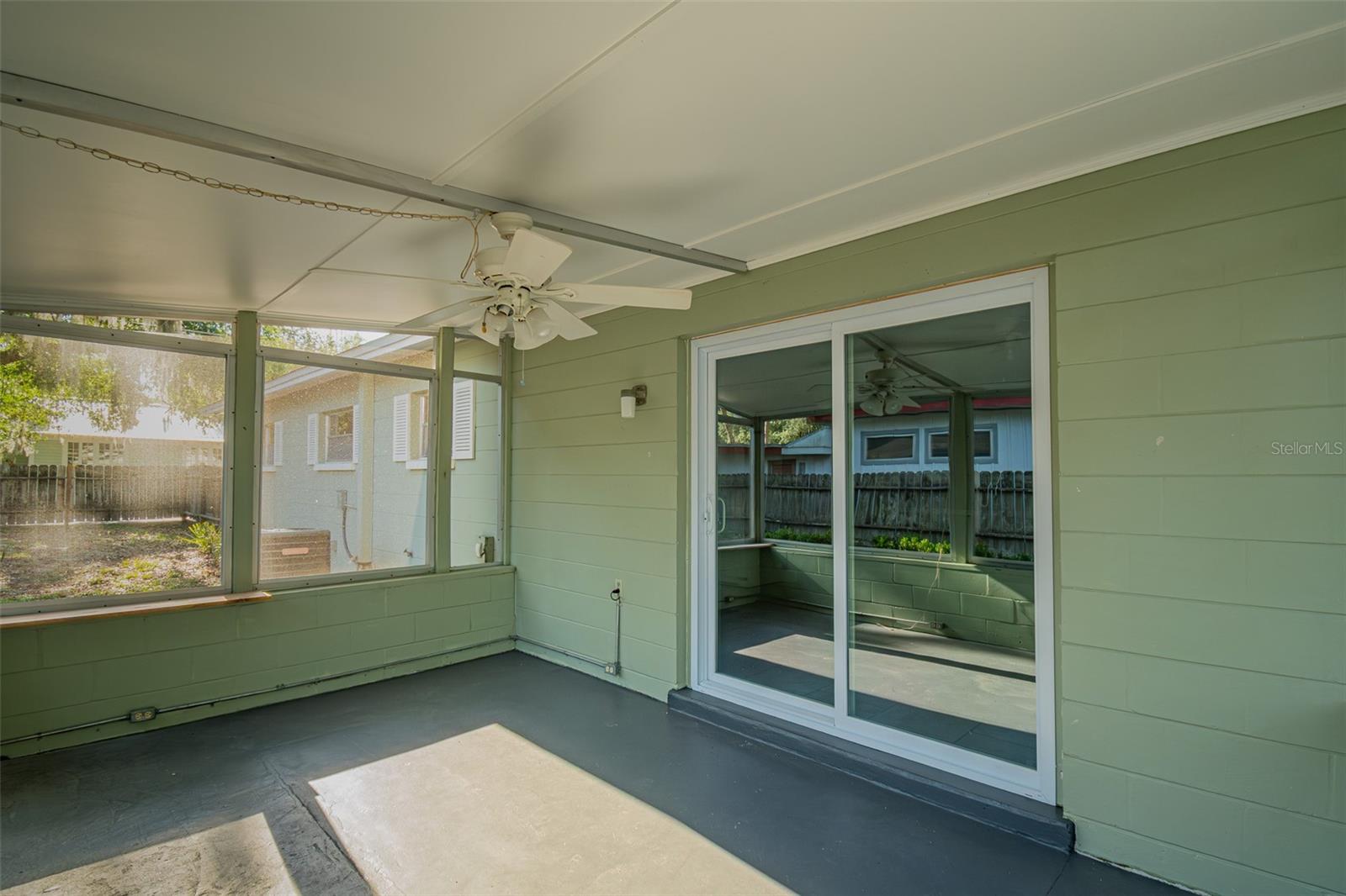 703 NE 6TH PL, GAINESVILLE, FL — photo 28