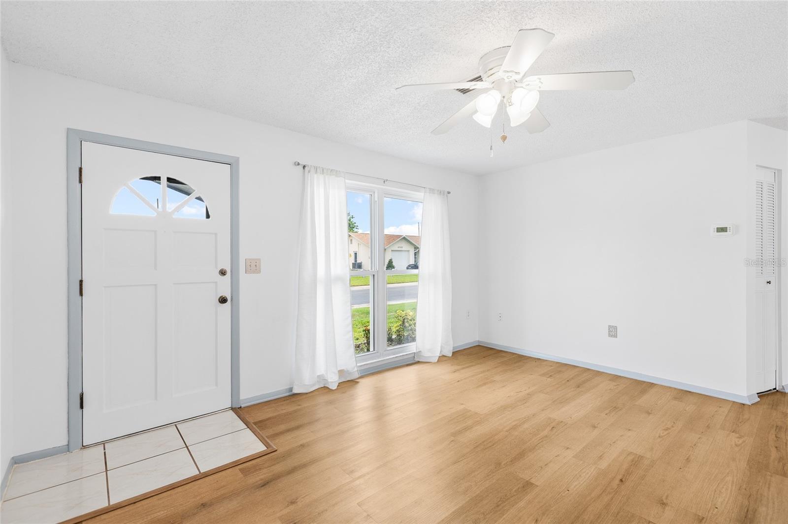 4563 GREAT LAKES DR S, CLEARWATER, FL — photo 8
