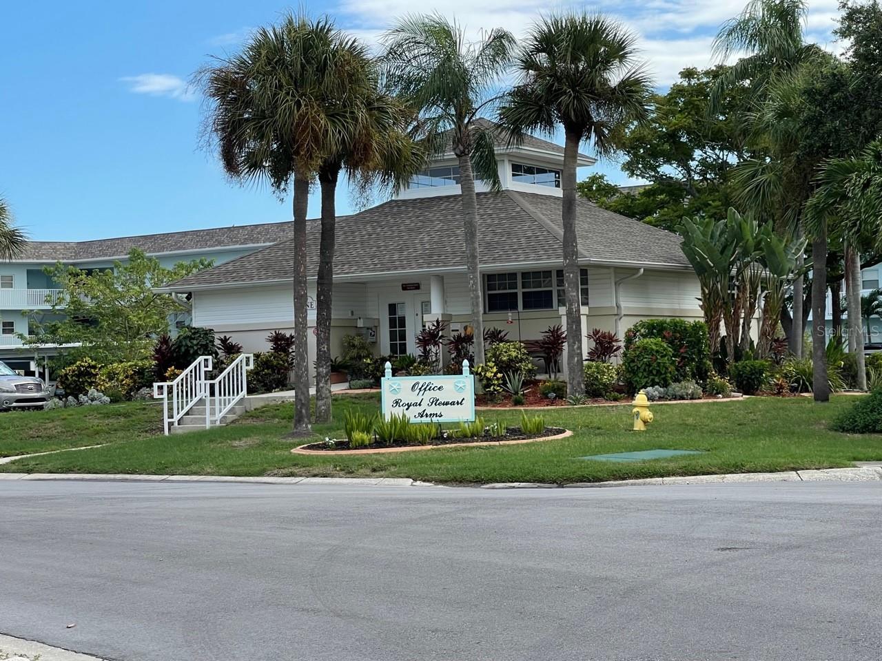 7 DUNOON PL #303, DUNEDIN, FL — photo 33