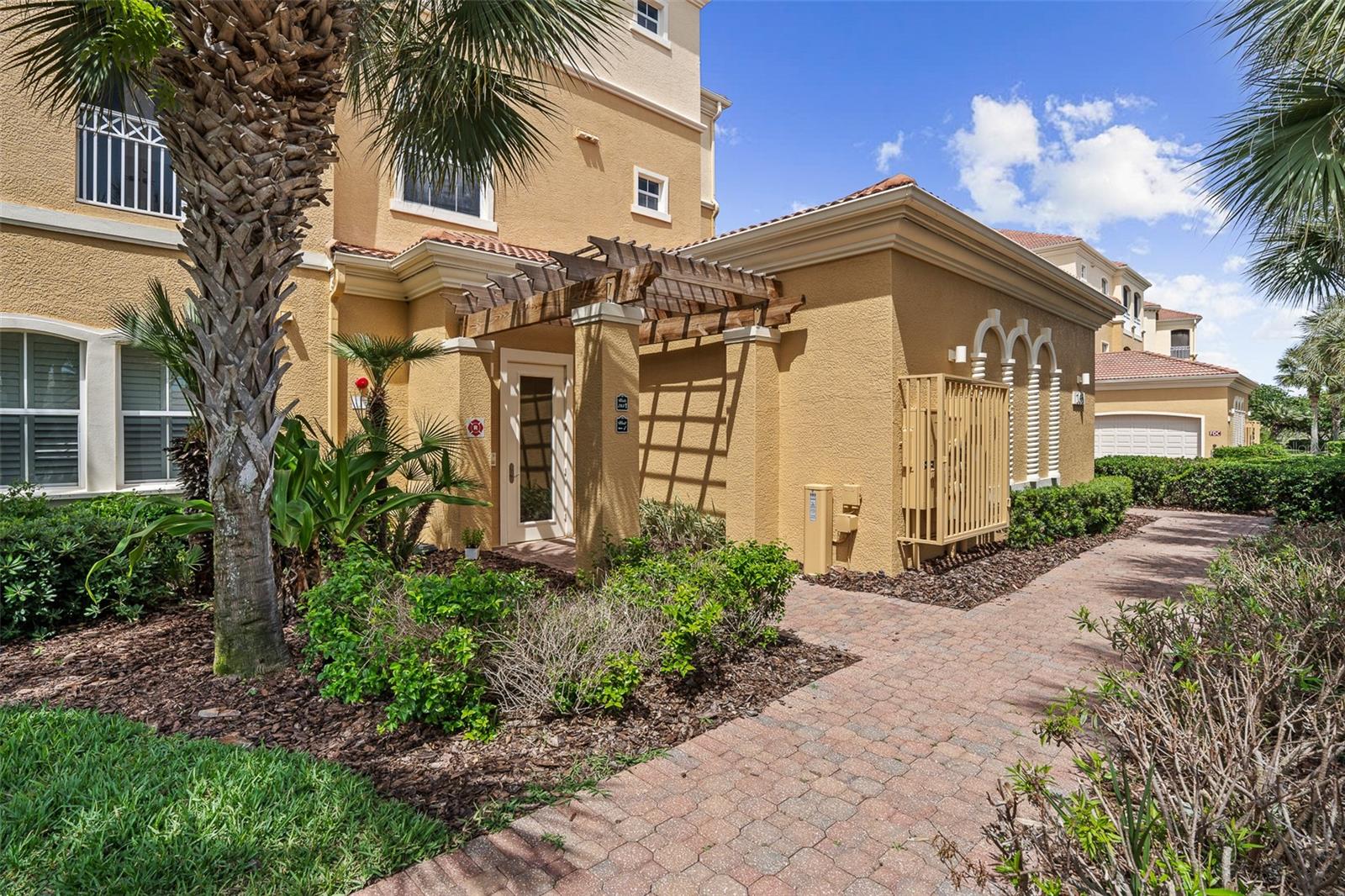 165 AVENUE DE LA MER #402, PALM COAST, FL — photo 2