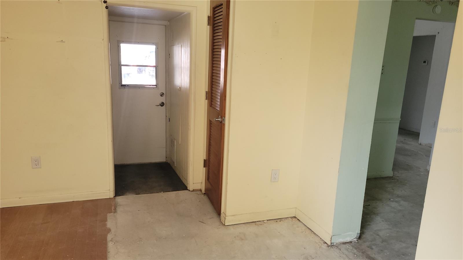 9850 LILY ST N #117, PINELLAS PARK, FL — photo 3