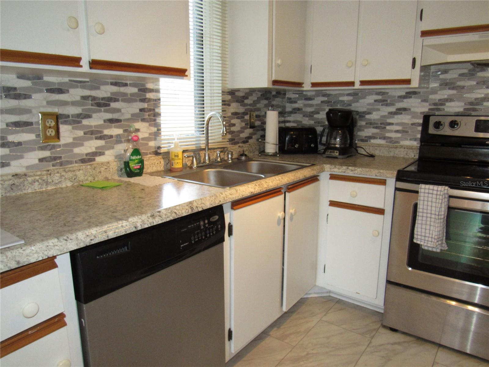 19505 QUESADA AVE #PP101, PORT CHARLOTTE, FL — photo 11