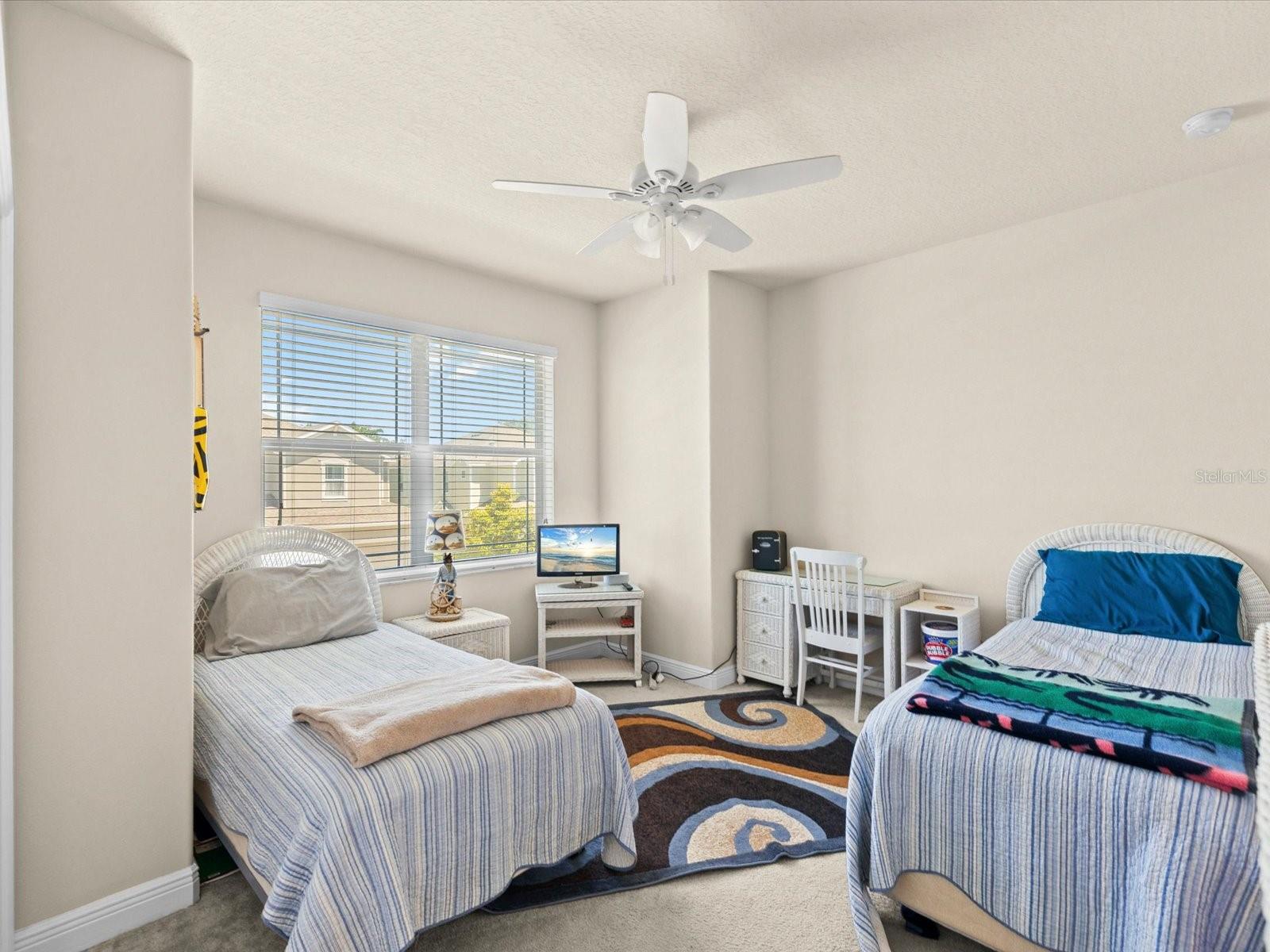 450 HARBOR SPRINGS DR, PALM HARBOR, FL — photo 28