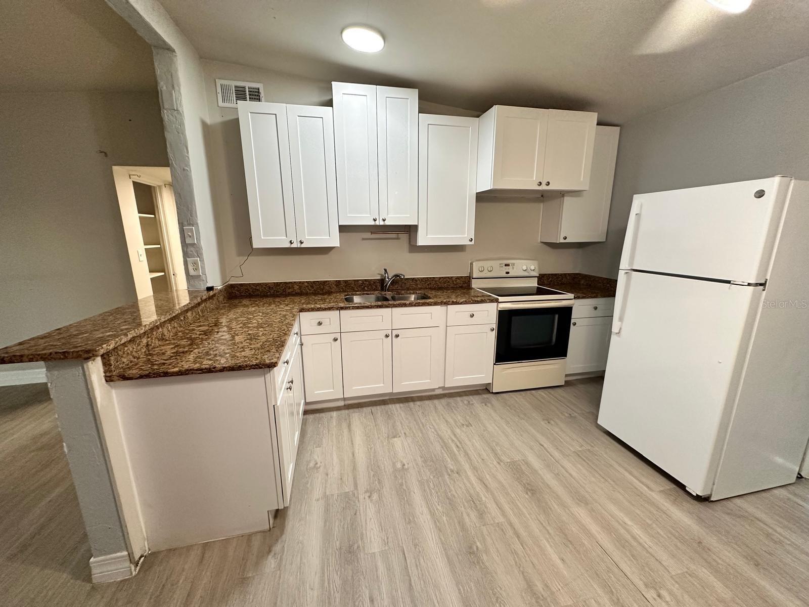 3508 ORANOLE RD, ORLANDO, FL — photo 7