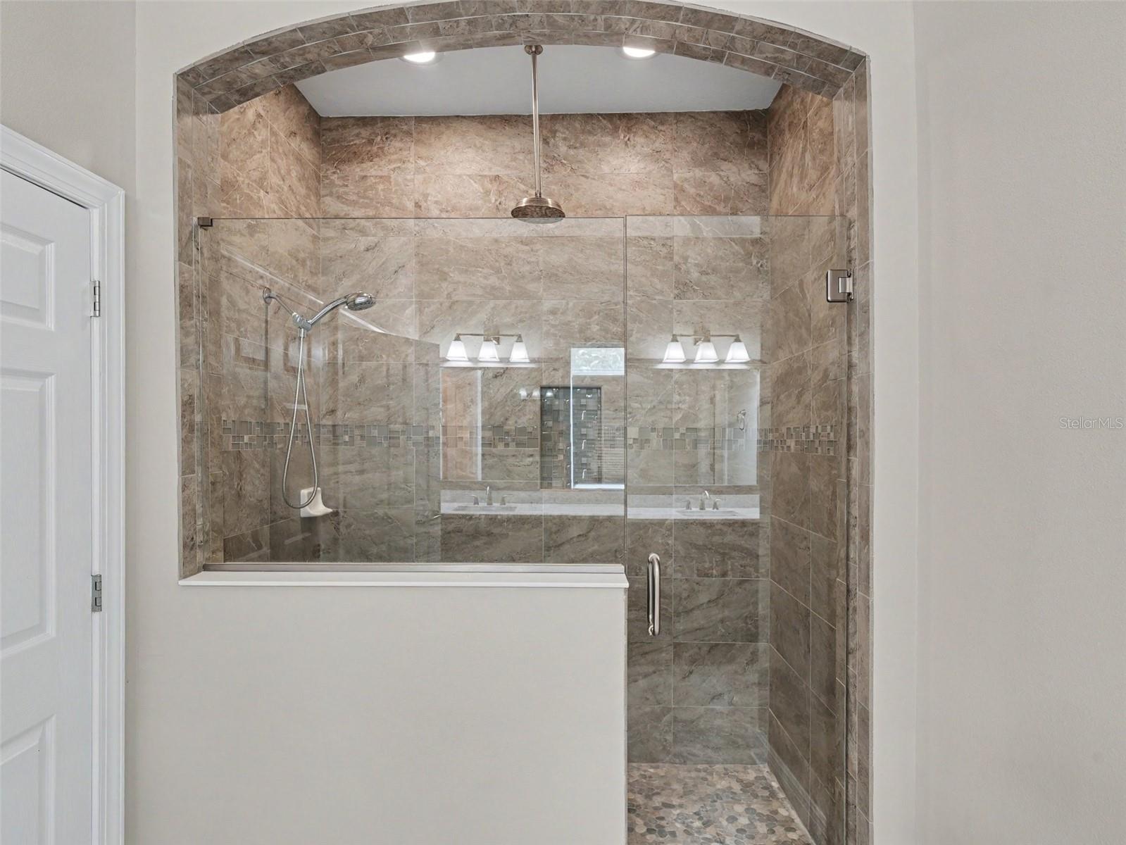 2424 WOOD ST, SARASOTA, FL — photo 18