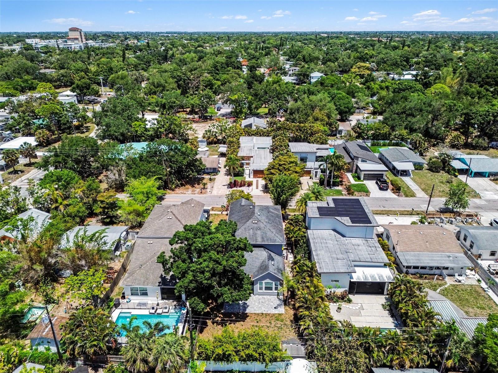 2424 WOOD ST, SARASOTA, FL — photo 30