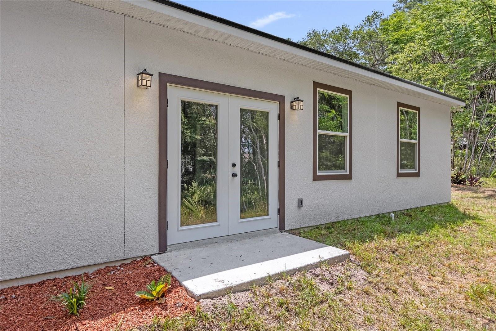 1126 S THOMPSON AVE, DELAND, FL — photo 3