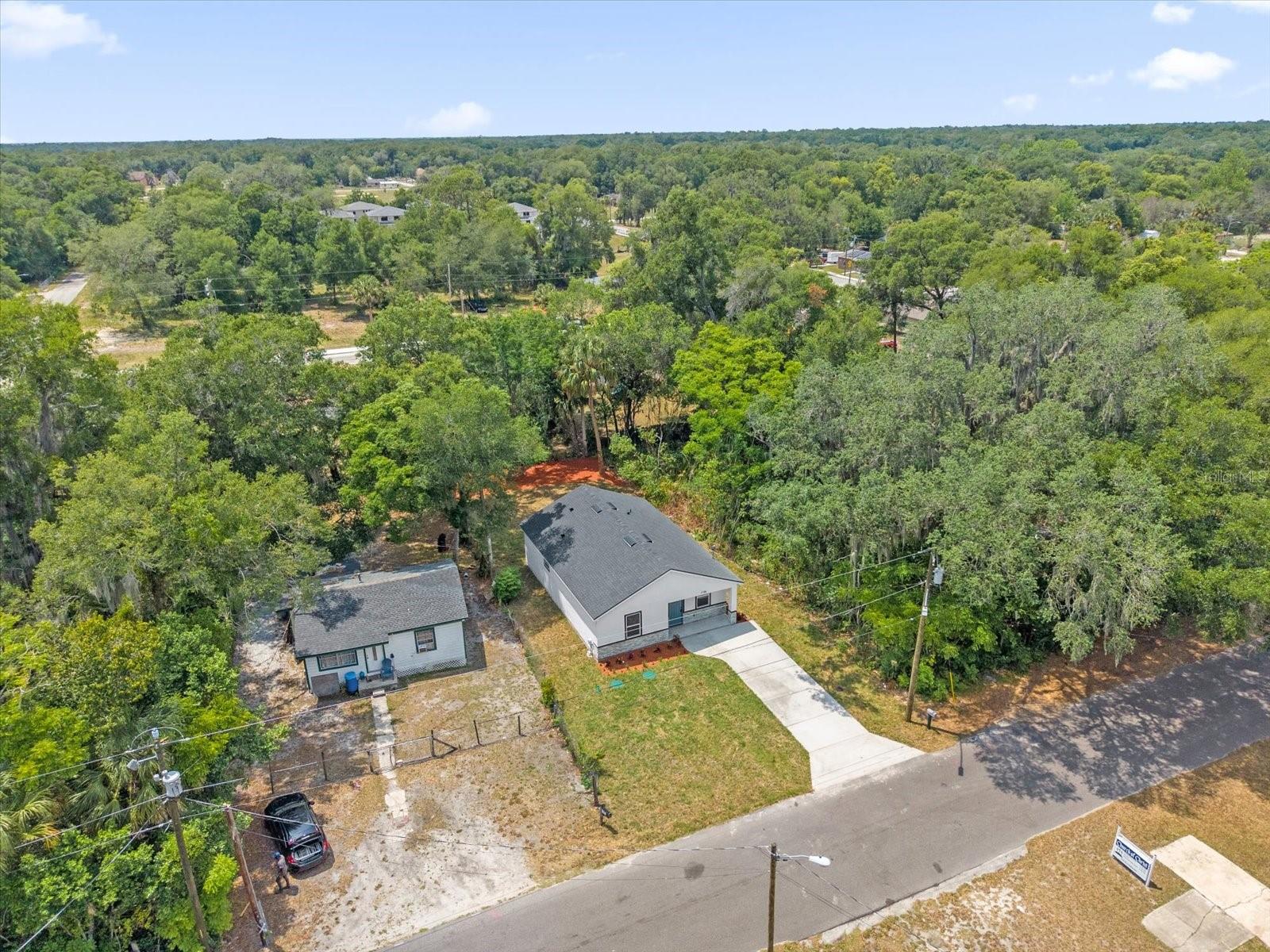 1126 S THOMPSON AVE, DELAND, FL — photo 30