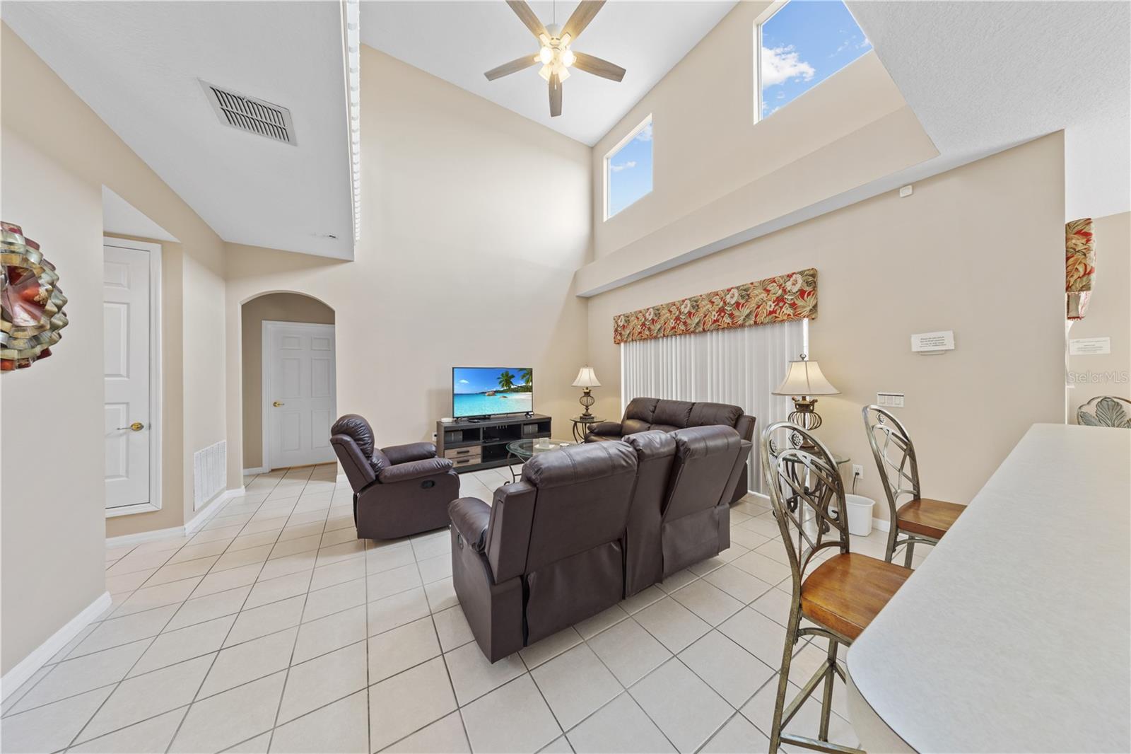 602 HIGHGATE PARK, DAVENPORT, FL — photo 8
