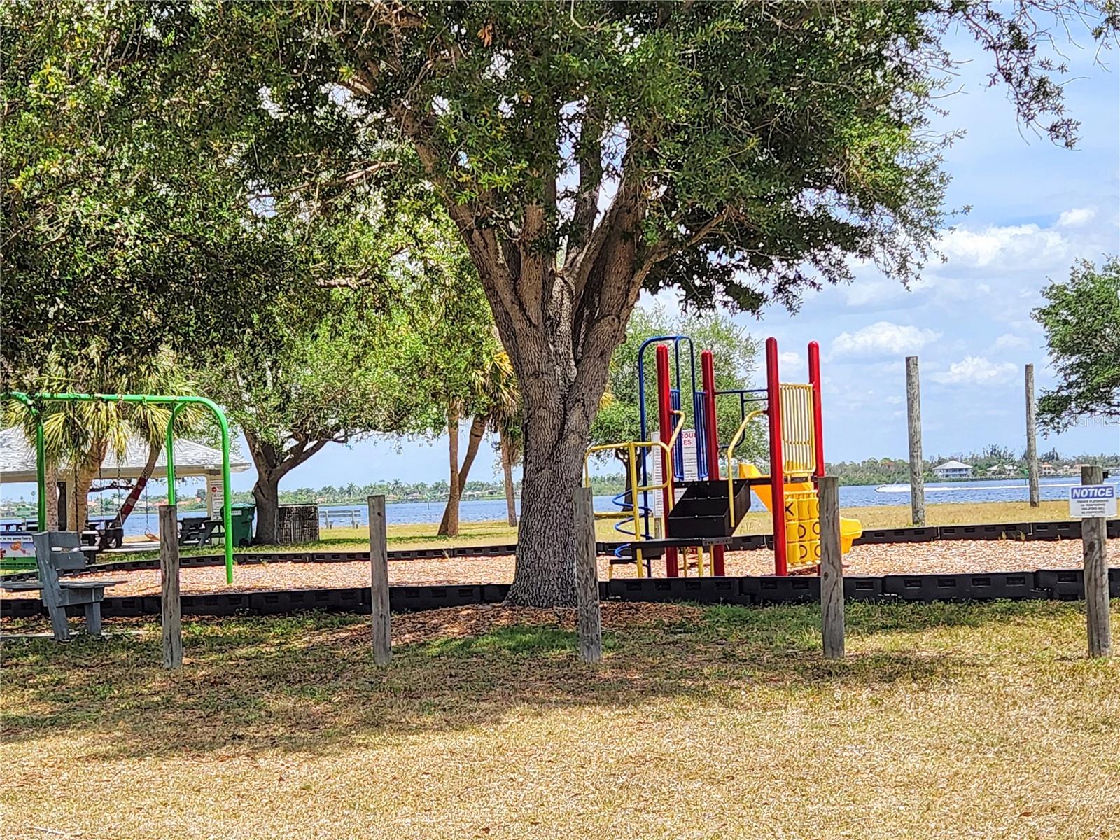 13128 FORESMAN BLVD, PORT CHARLOTTE, FL — photo 10