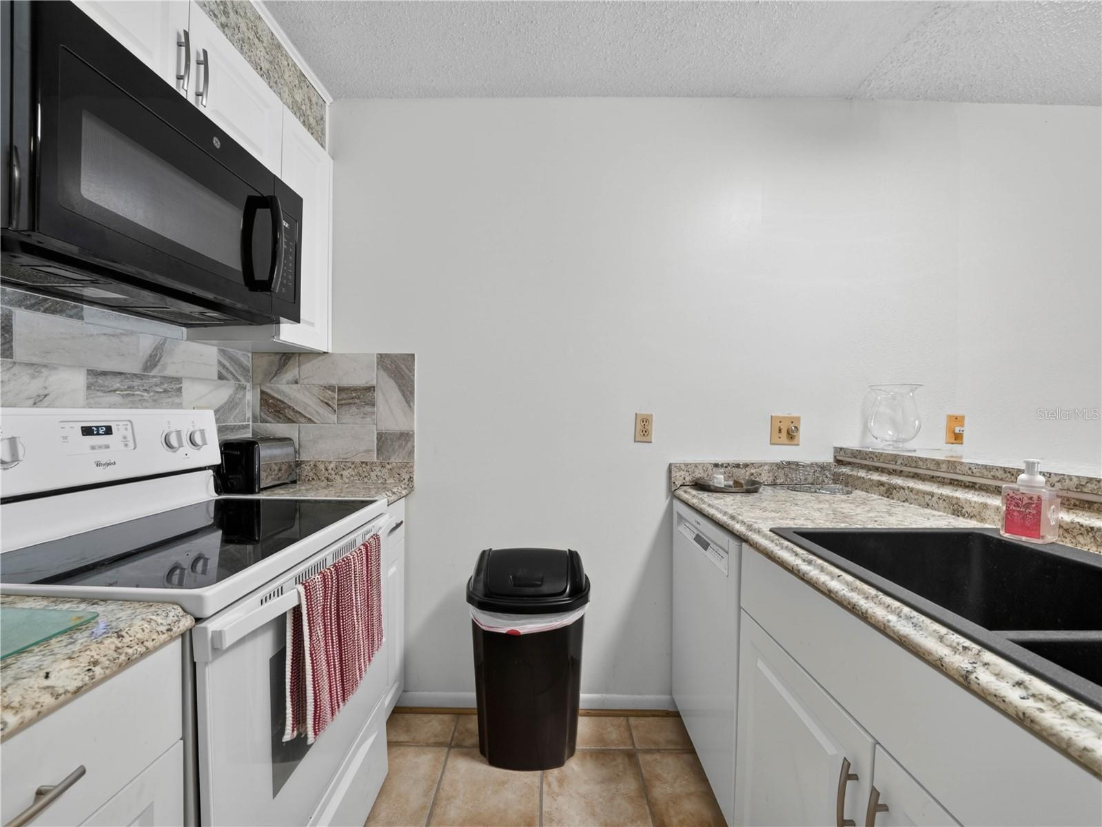 900 AVENUE Z SE #D6, WINTER HAVEN, FL — photo 9