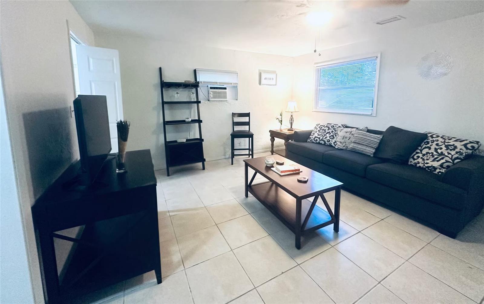 4811 EMERSON AVE S, ST PETERSBURG, FL — photo 13