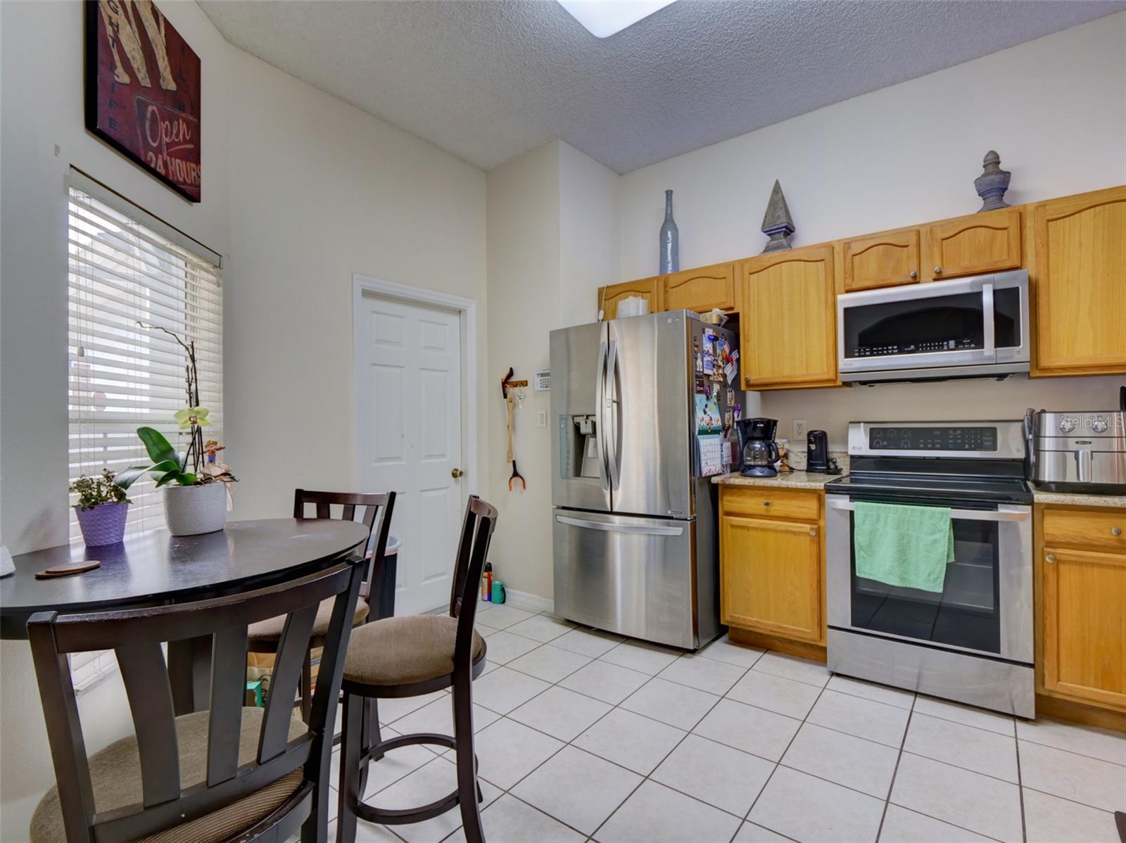1804 LAKE VILLA DR, TAVARES, FL — photo 5