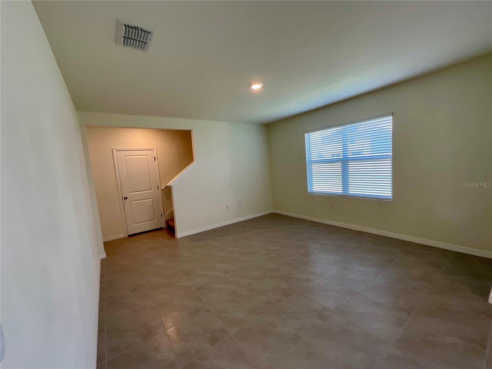 33409 FIELD MAPLE LOOP, WESLEY CHAPEL, FL — photo 6