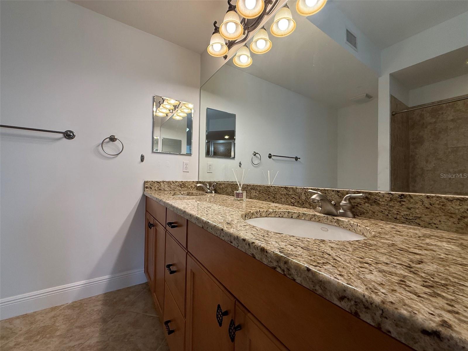 5116 MELBOURNE ST #B-204, PORT CHARLOTTE, FL — photo 20