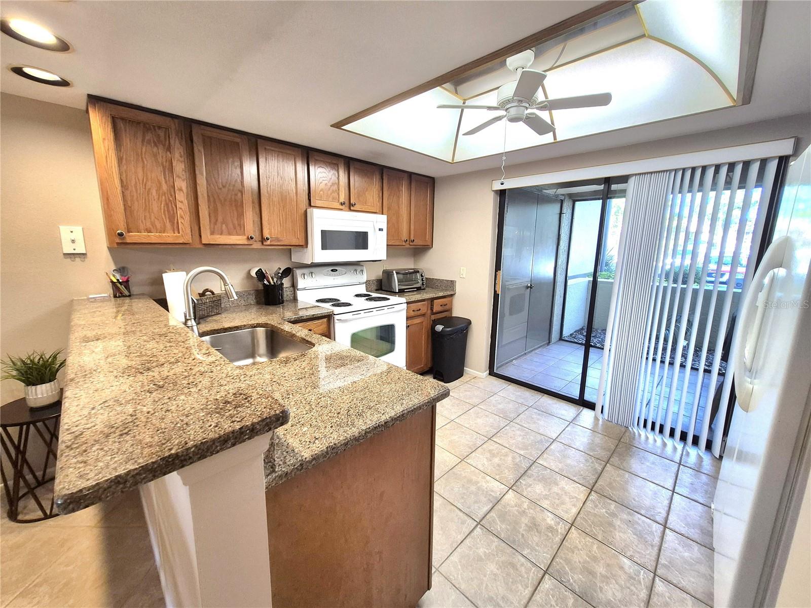 50 WOODLAKE PL, OLDSMAR, FL — photo 8