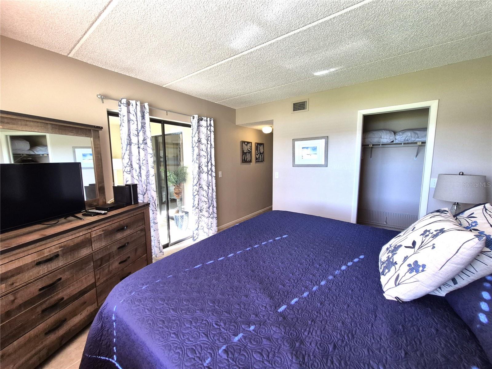 50 WOODLAKE PL, OLDSMAR, FL — photo 24