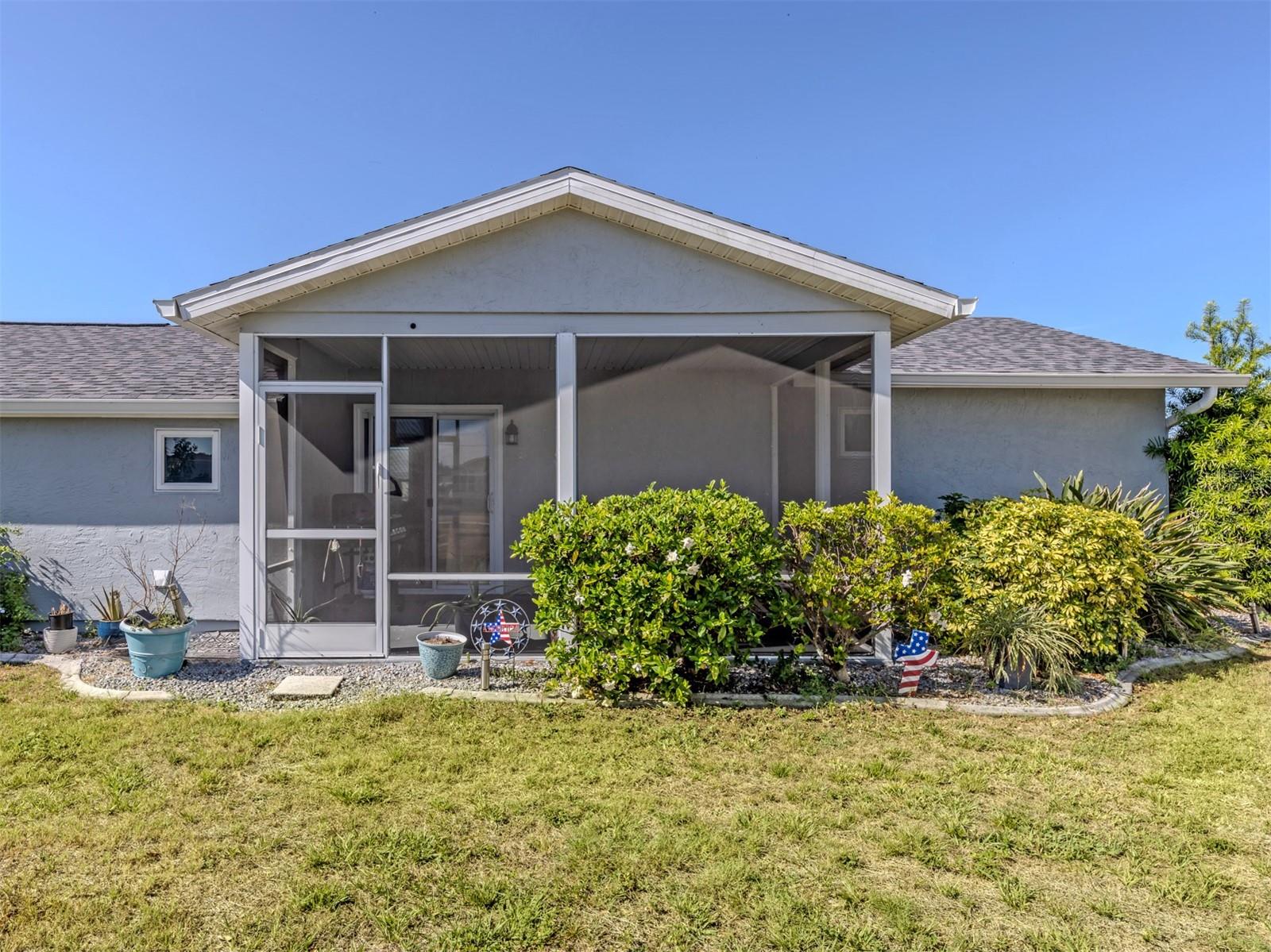 5568 KENWOOD DR, NORTH PORT, FL — photo 2