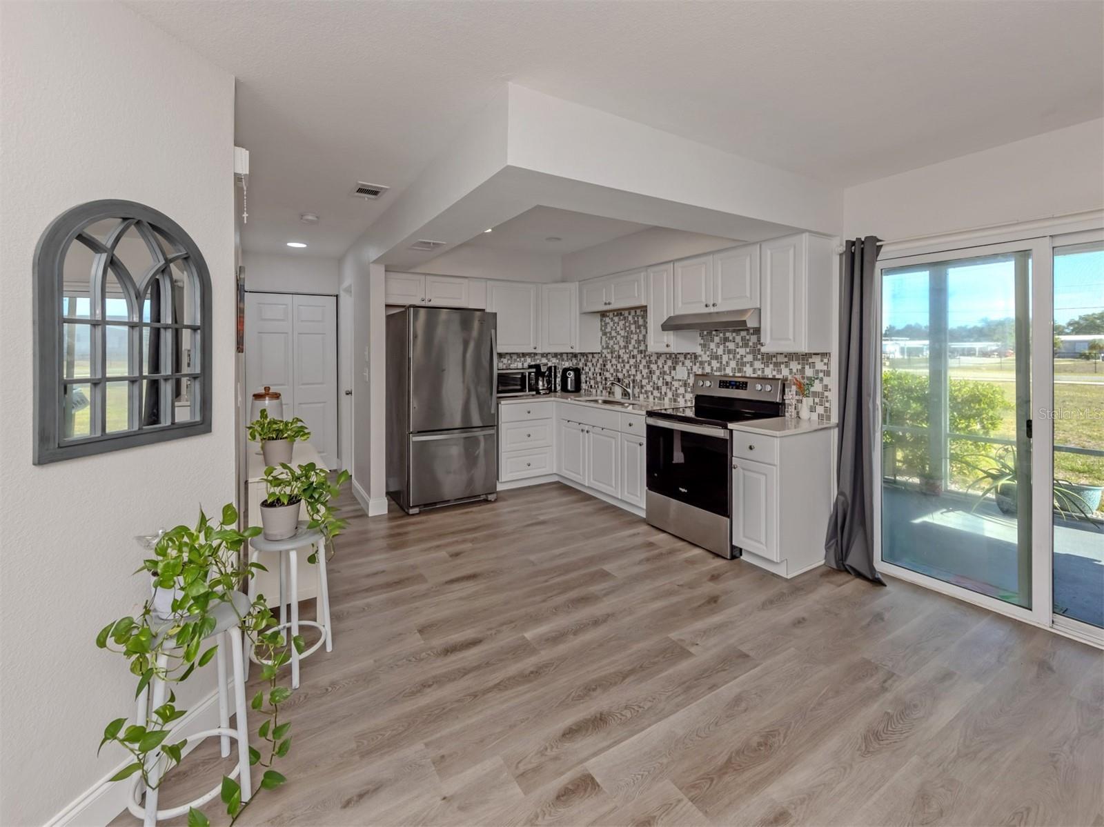 5568 KENWOOD DR, NORTH PORT, FL — photo 11