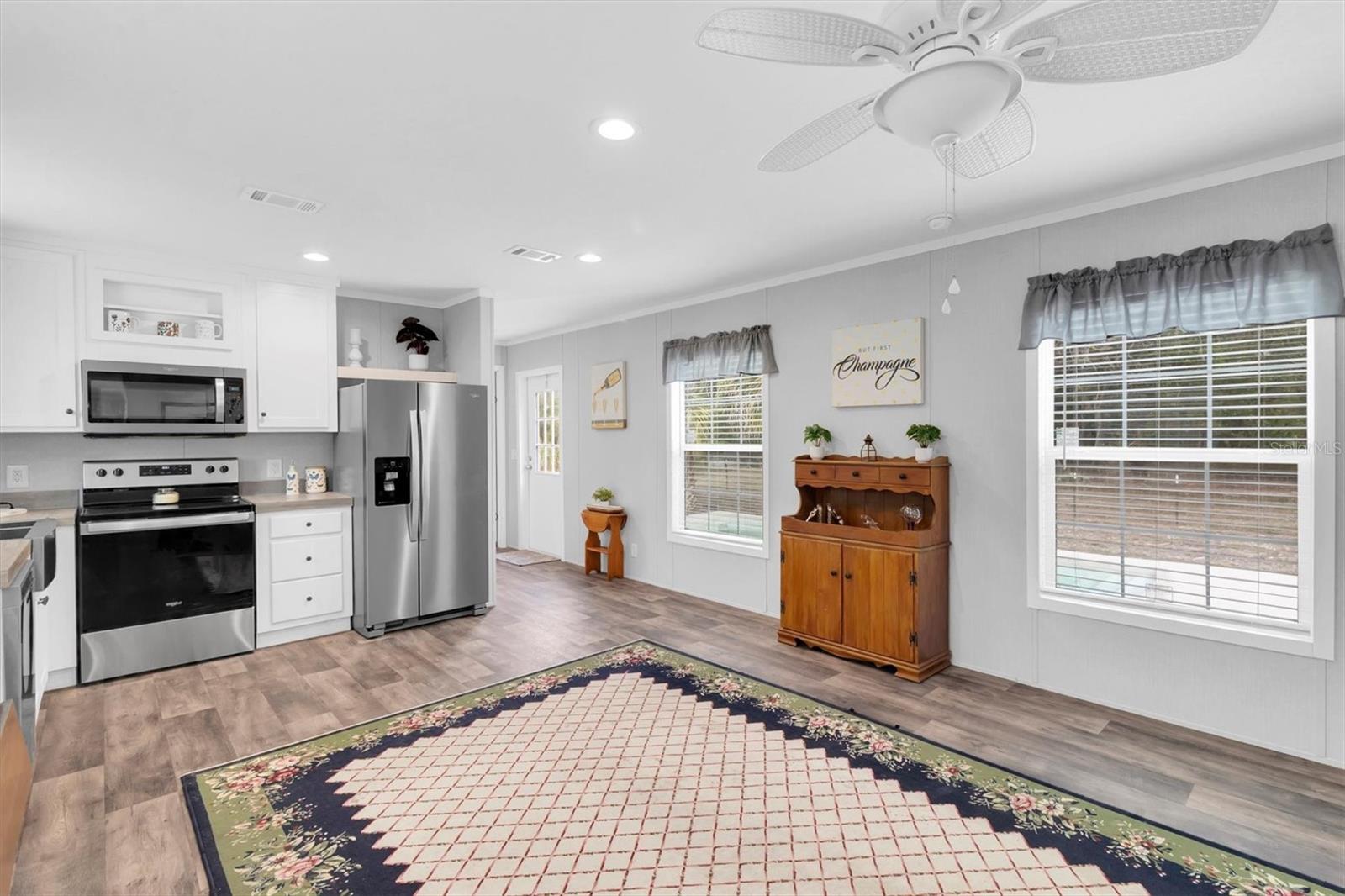 10617 DENTON AVE, HUDSON, FL — photo 9