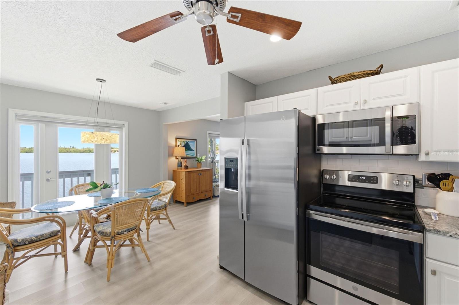 4805 COBIA DR SE #D Furnished, ST PETERSBURG, FL — photo 10