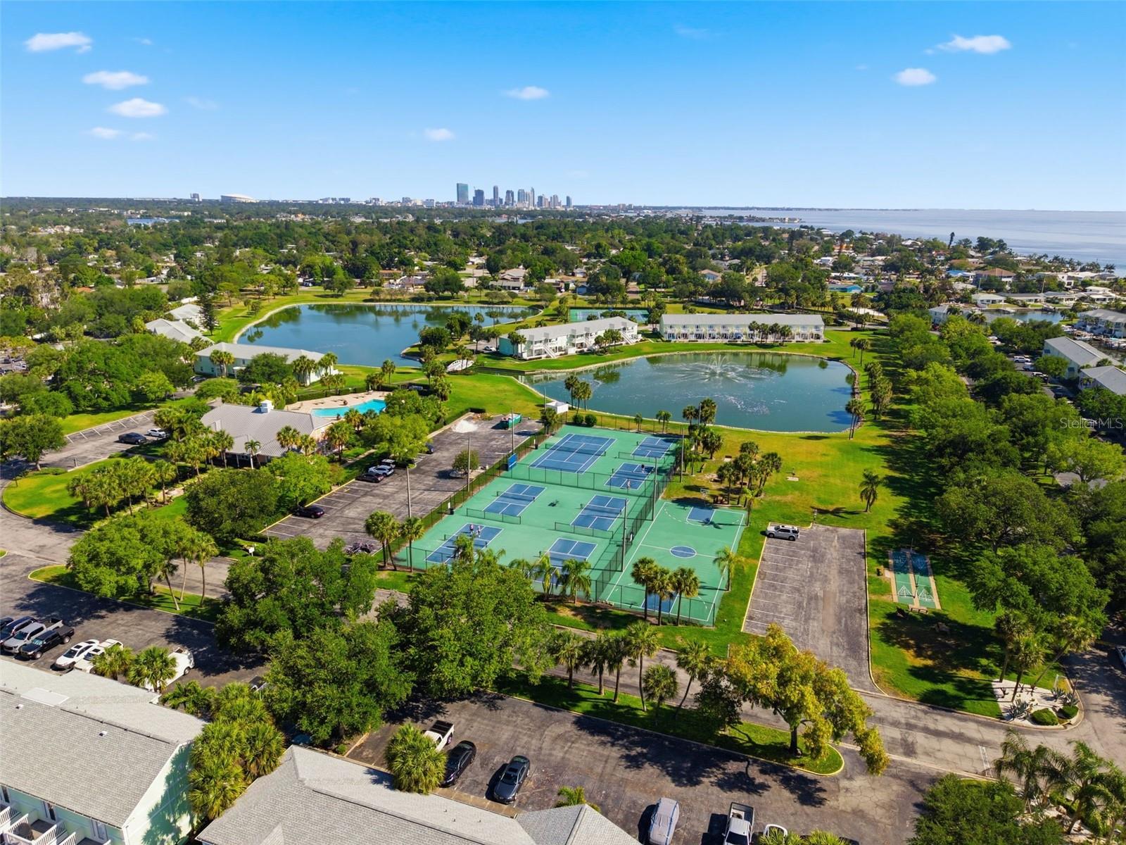 4805 COBIA DR SE #D Furnished, ST PETERSBURG, FL — photo 63