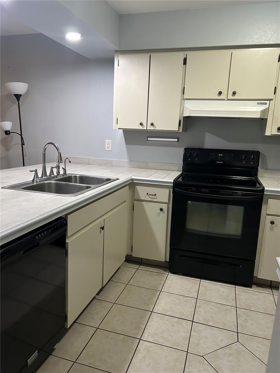 6468 BONNIE BAY CIR N #0, PINELLAS PARK, FL — photo 4
