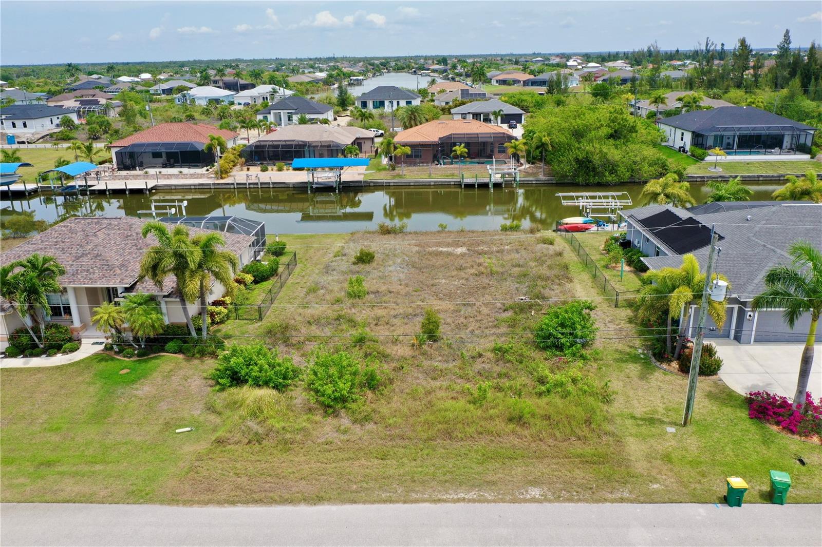 15124 TAURUS CIR, PORT CHARLOTTE, FL — photo 2