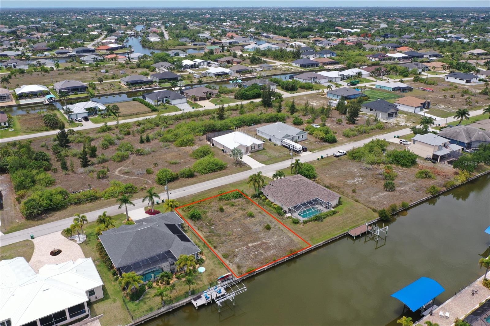 15124 TAURUS CIR, PORT CHARLOTTE, FL — photo 11