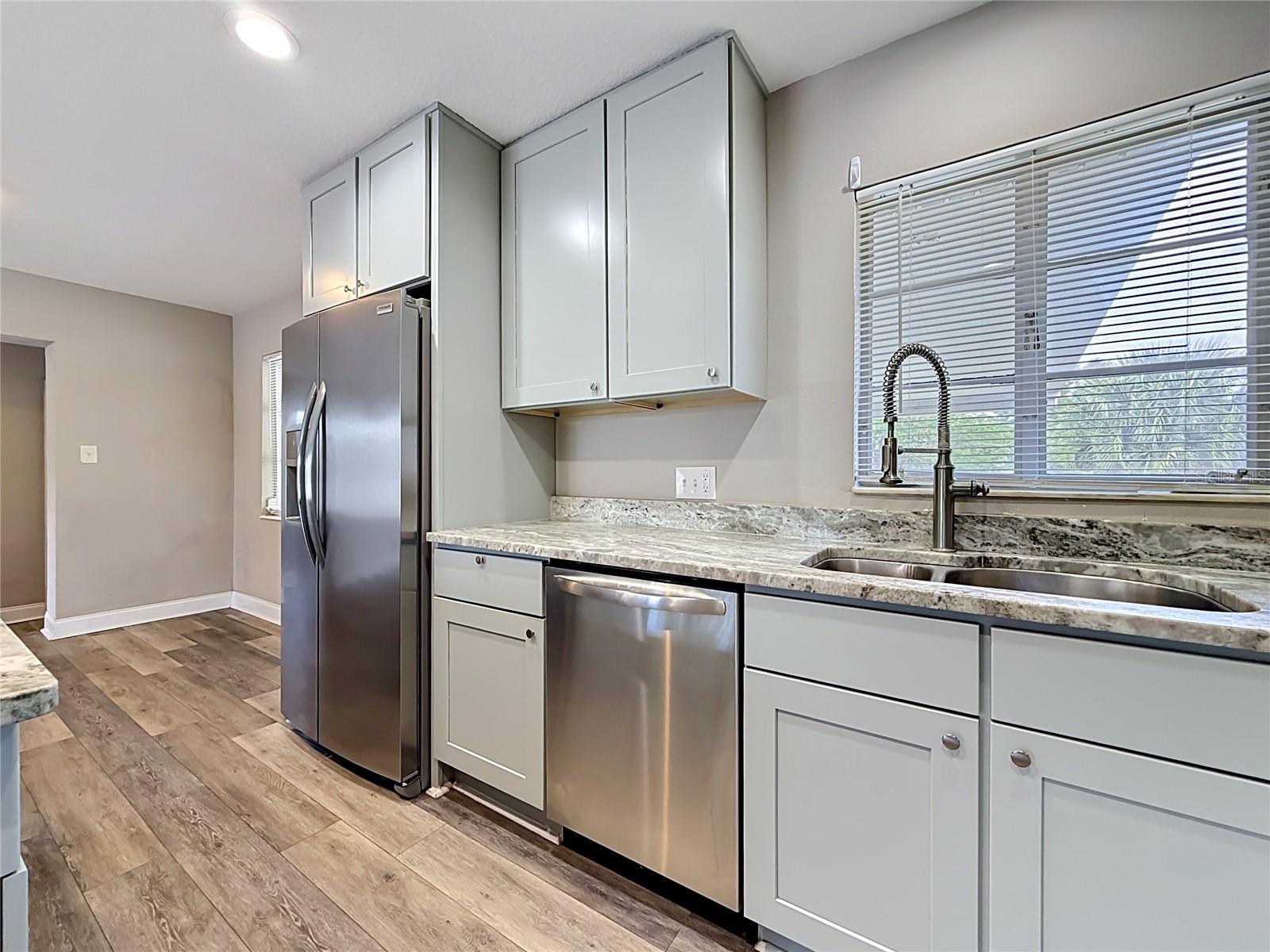 4509 S HALE AVE, TAMPA, FL — photo 9