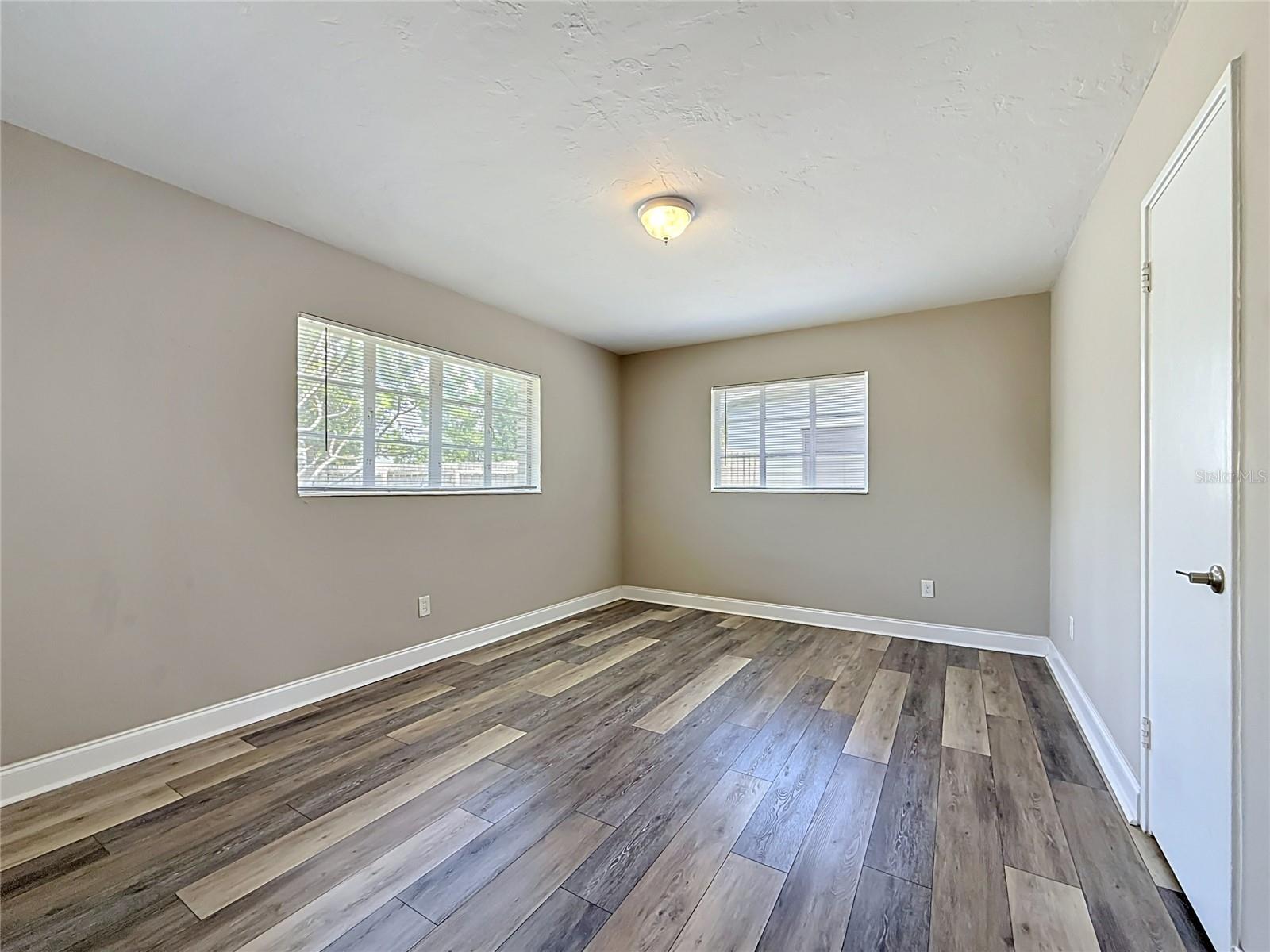 4509 S HALE AVE, TAMPA, FL — photo 18