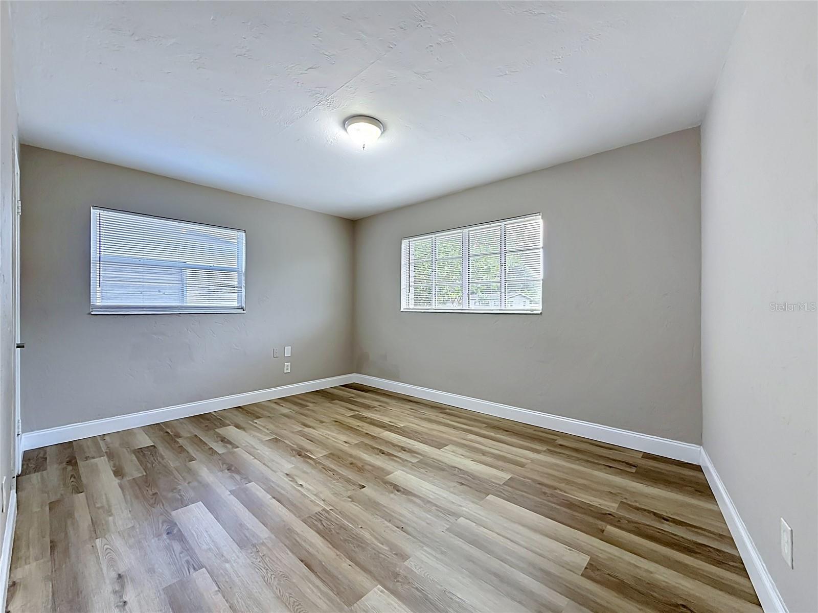 4509 S HALE AVE, TAMPA, FL — photo 25