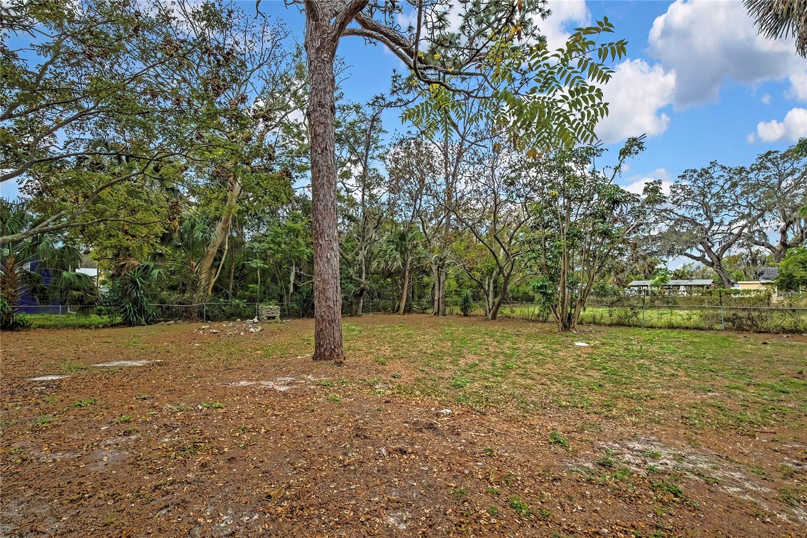 7830 BUTLER AVE, HUDSON, FL — photo 29