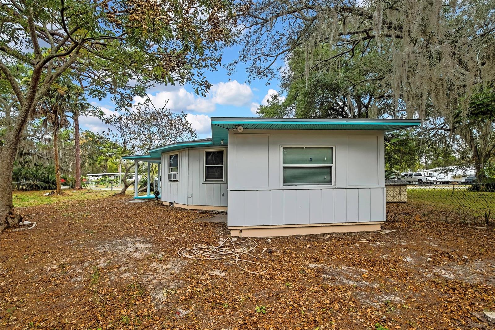 7830 BUTLER AVE, HUDSON, FL — photo 31
