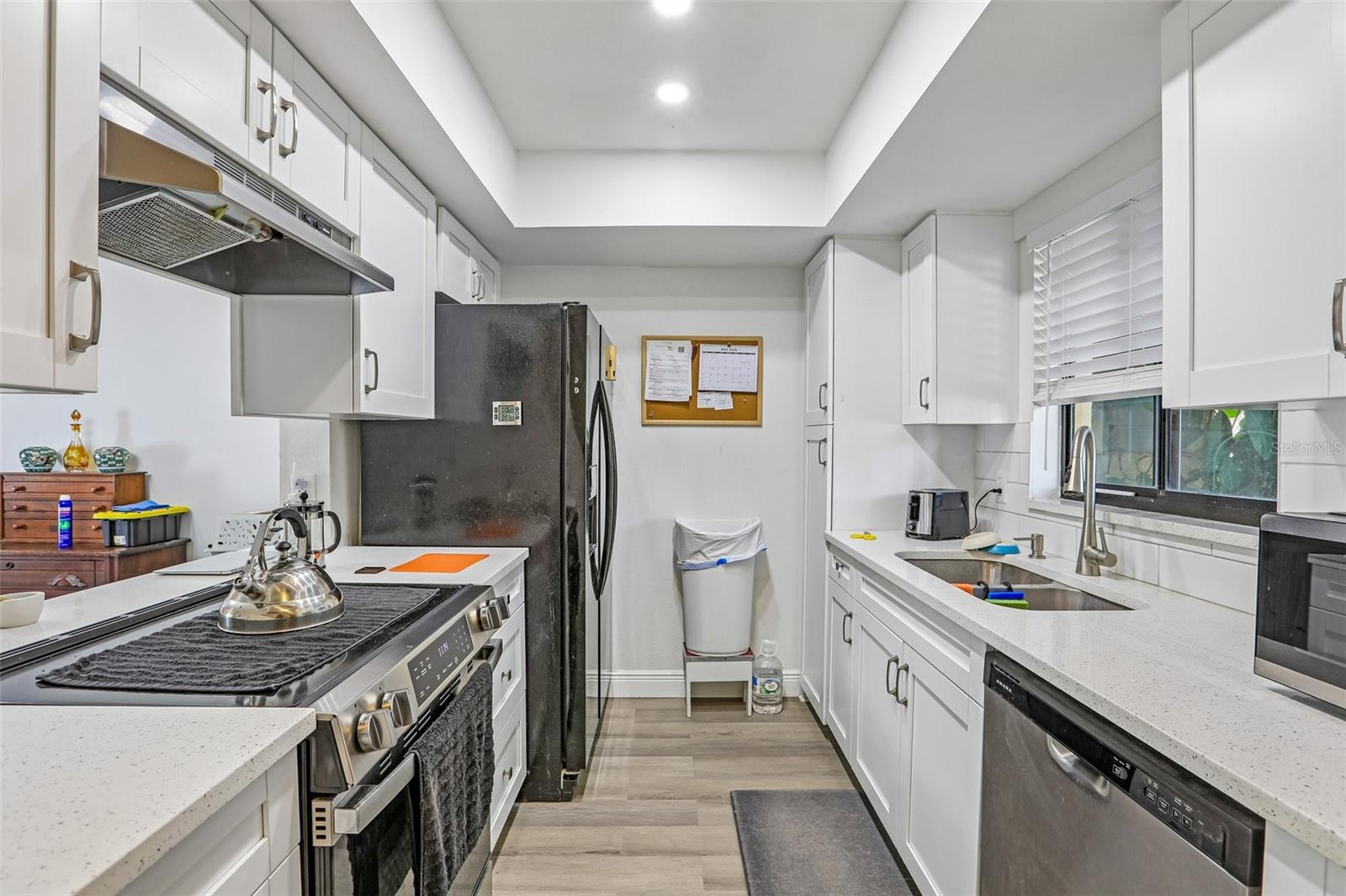 4005 OAK LIMB CT, TAMPA, FL — photo 4