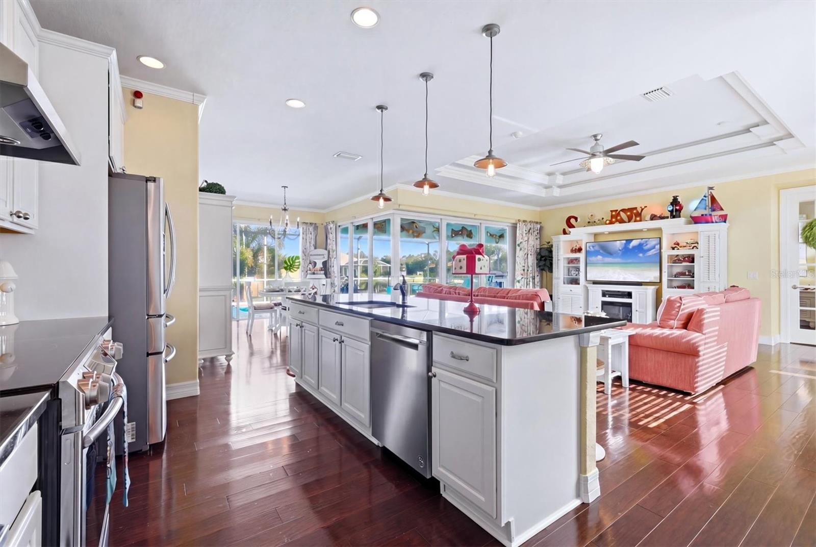 15658 APPLEWHITE CIR, PORT CHARLOTTE, FL — photo 21