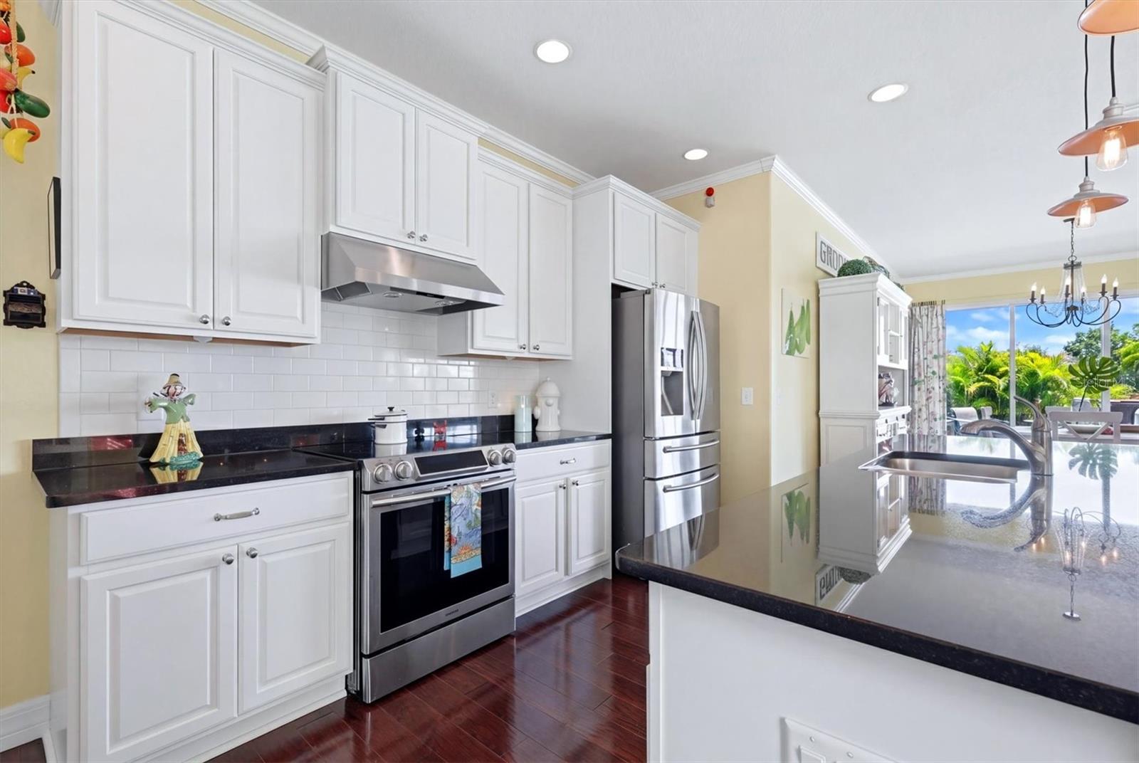 15658 APPLEWHITE CIR, PORT CHARLOTTE, FL — photo 22