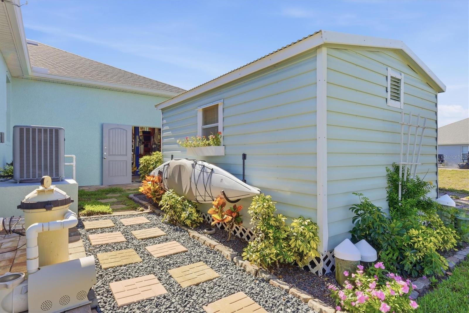 15658 APPLEWHITE CIR, PORT CHARLOTTE, FL — photo 47