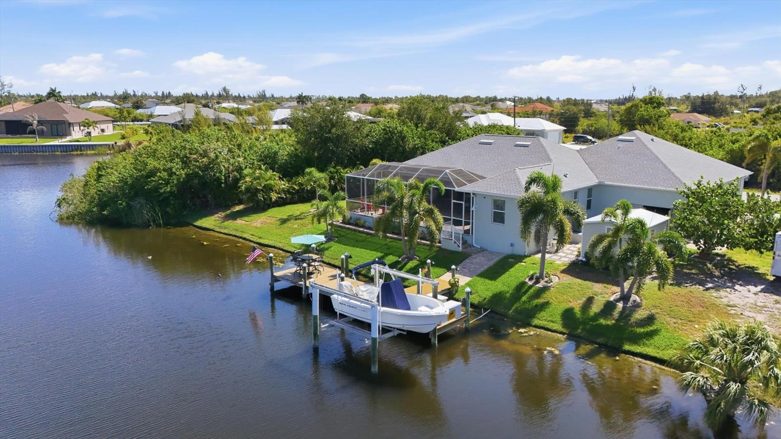 15658 APPLEWHITE CIR, PORT CHARLOTTE, FL — photo 49