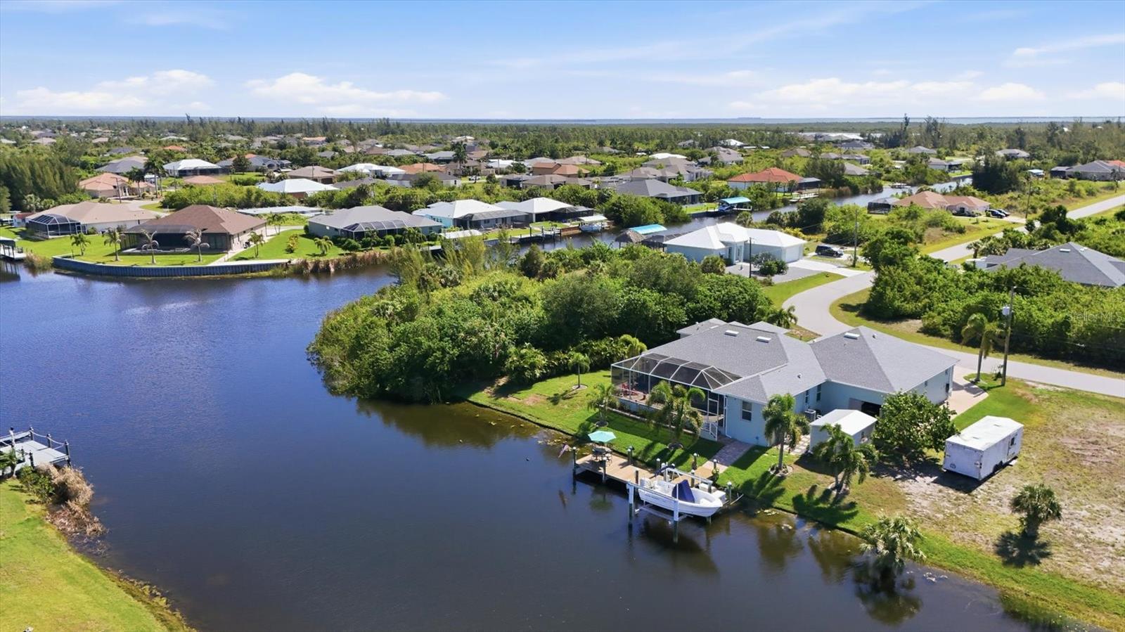 15658 APPLEWHITE CIR, PORT CHARLOTTE, FL — photo 50