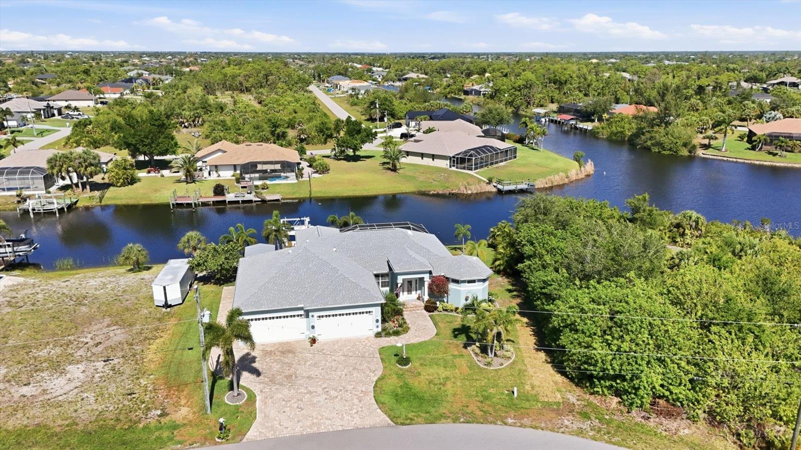 15658 APPLEWHITE CIR, PORT CHARLOTTE, FL — photo 53