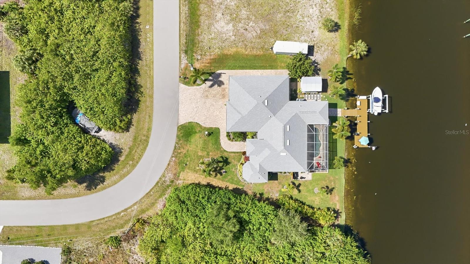 15658 APPLEWHITE CIR, PORT CHARLOTTE, FL — photo 55