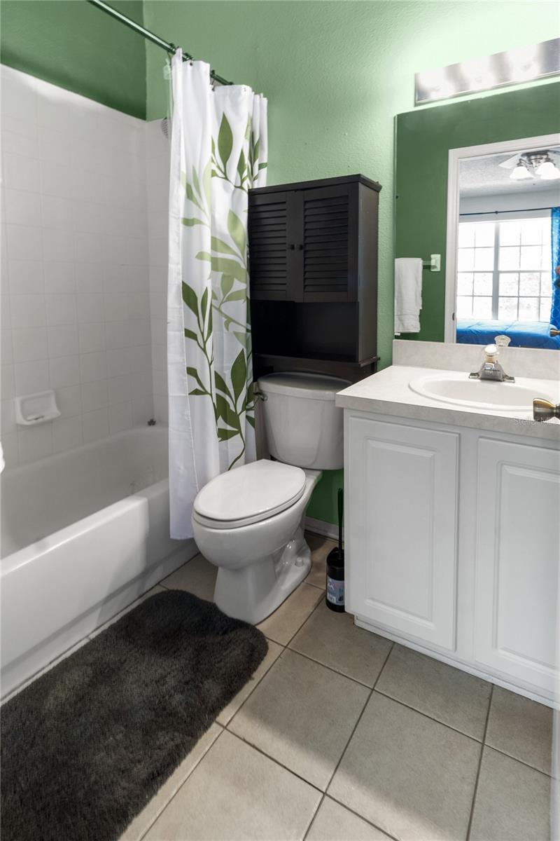 8635 HUNTERS KEY CIR, TAMPA, FL — photo 23