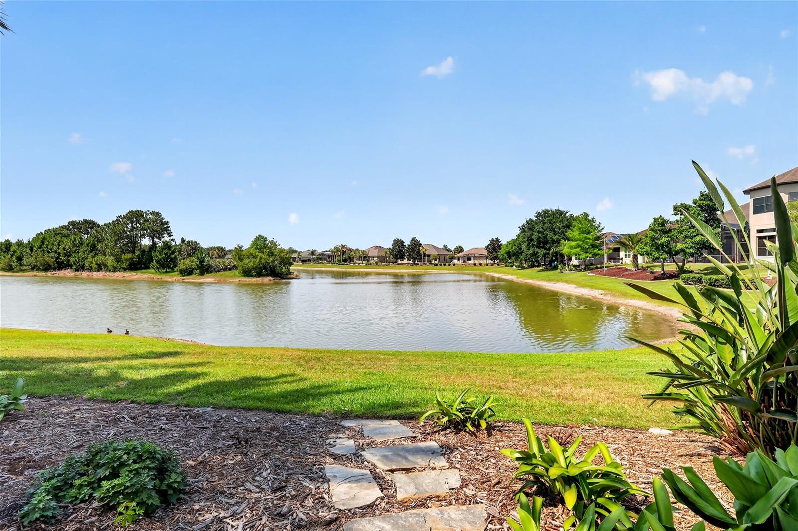 2327 WAKEFIELD WAY, MOUNT DORA, FL — photo 87