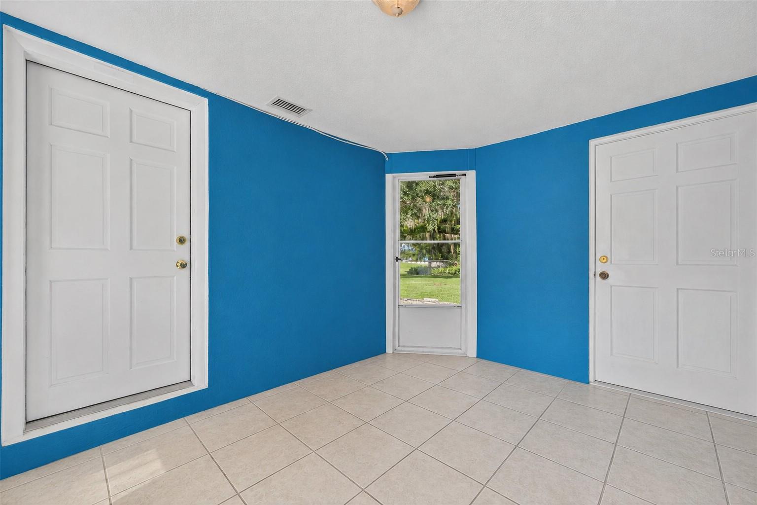 2710 WESTSIDE DR, LEESBURG, FL — photo 35