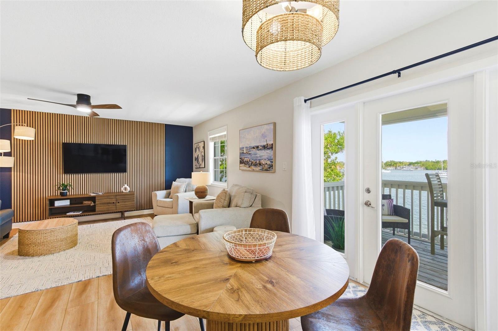 201 POMPANO DR SE #C furnished, ST PETERSBURG, FL — photo 12