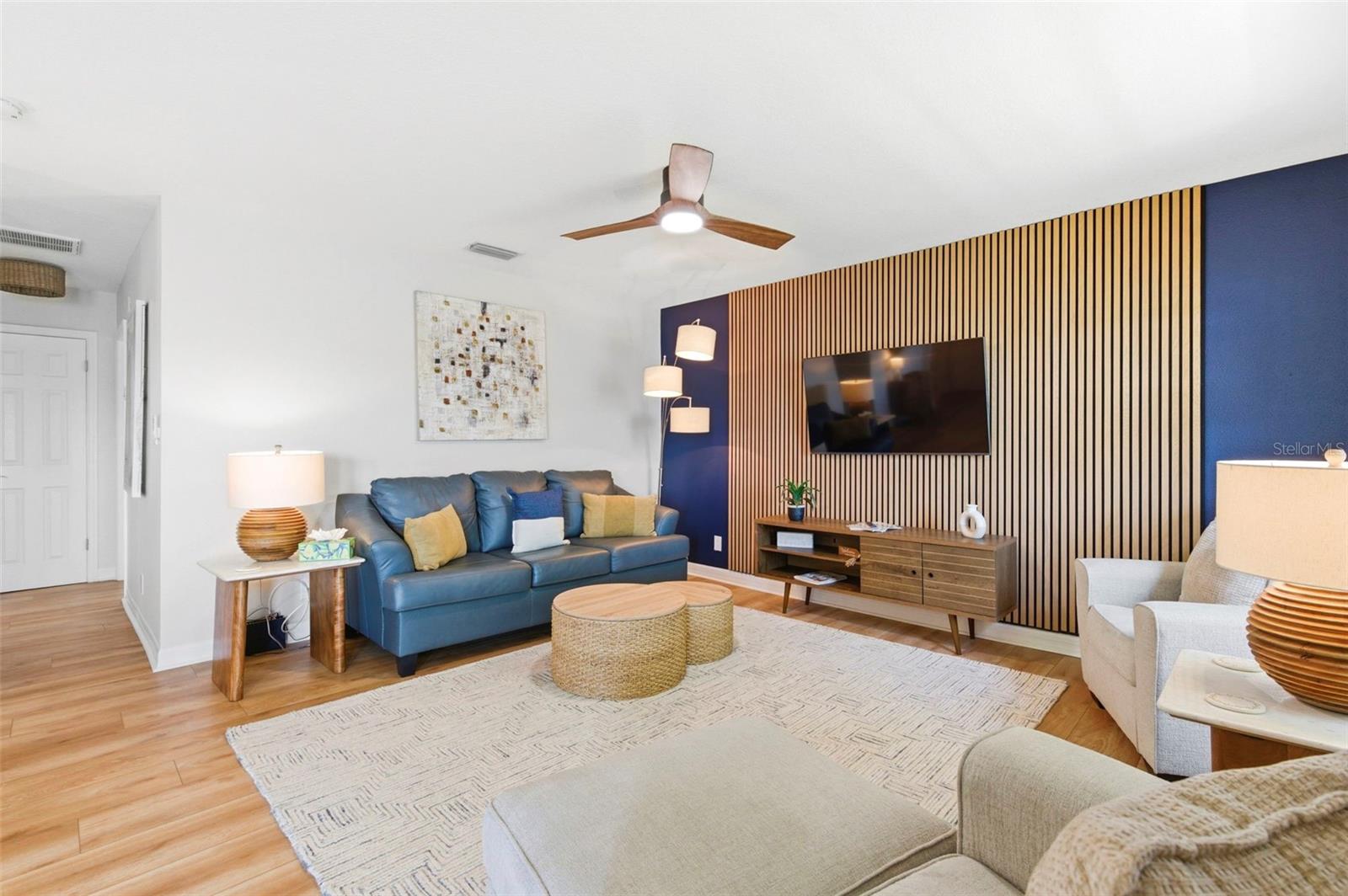 201 POMPANO DR SE #C furnished, ST PETERSBURG, FL — photo 16