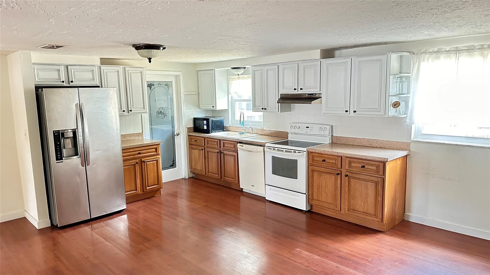 5891 93RD AVE N, PINELLAS PARK, FL — photo 2