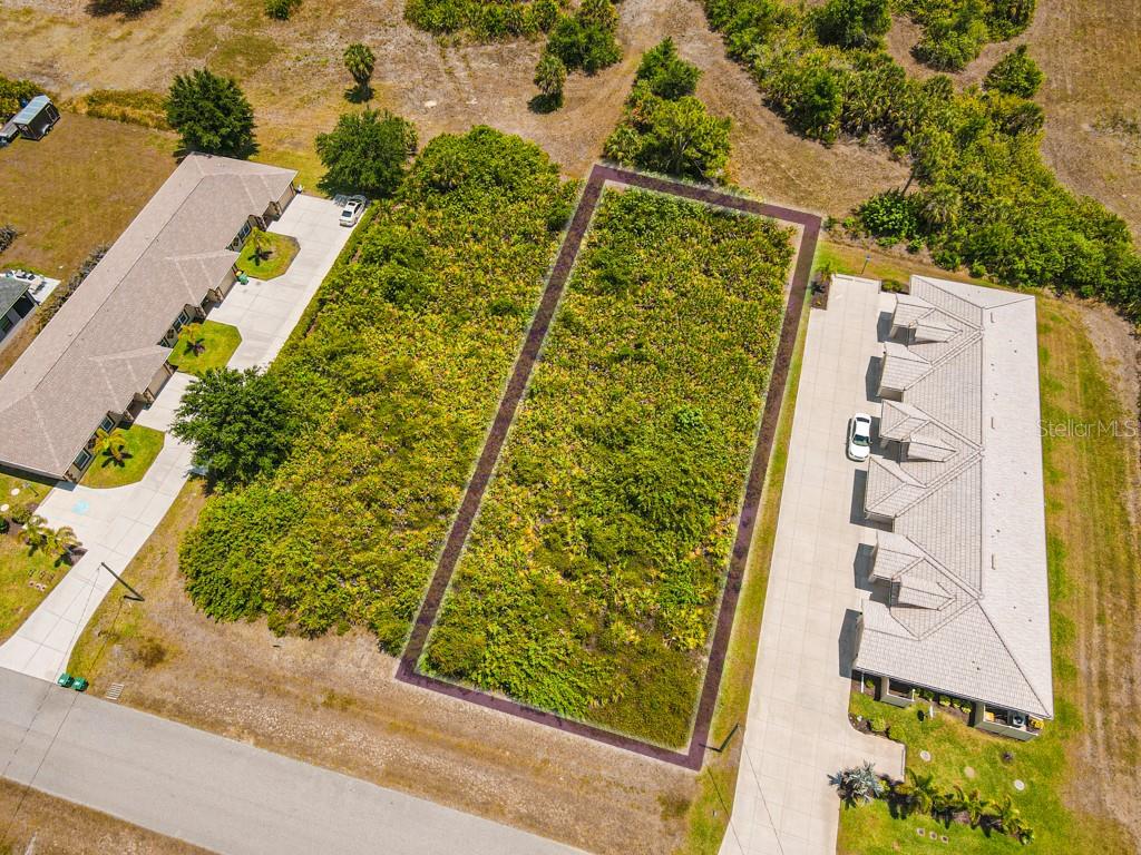 18 DONLON DR, ROTONDA WEST, FL